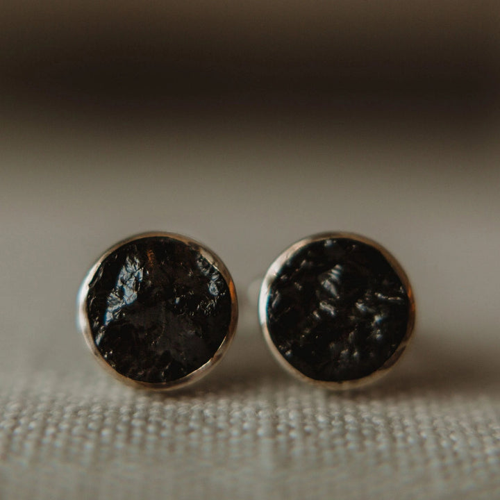 Full view of Round Black Tourmaline Cufflinks.