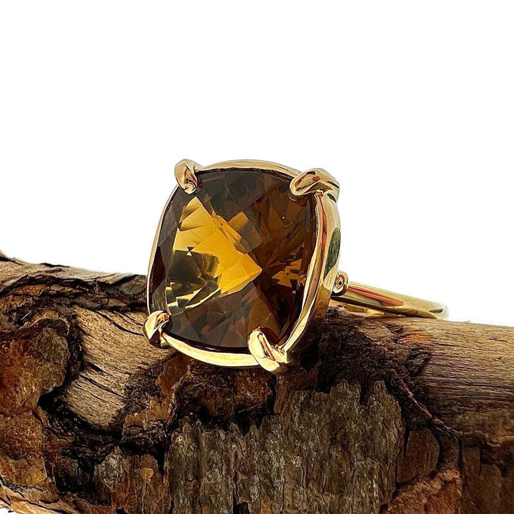 Smoky Quartz & Yellow Gold - Collet Ring