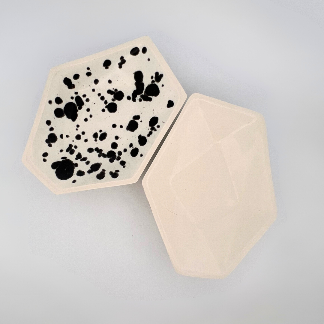 Medium Smooth Ring Dish