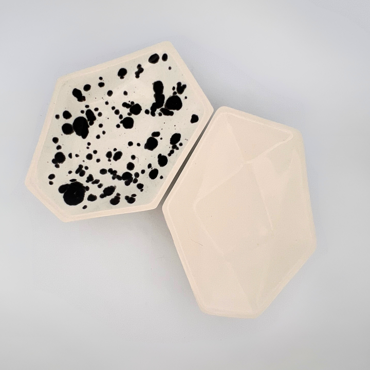 Medium Smooth Ring Dish