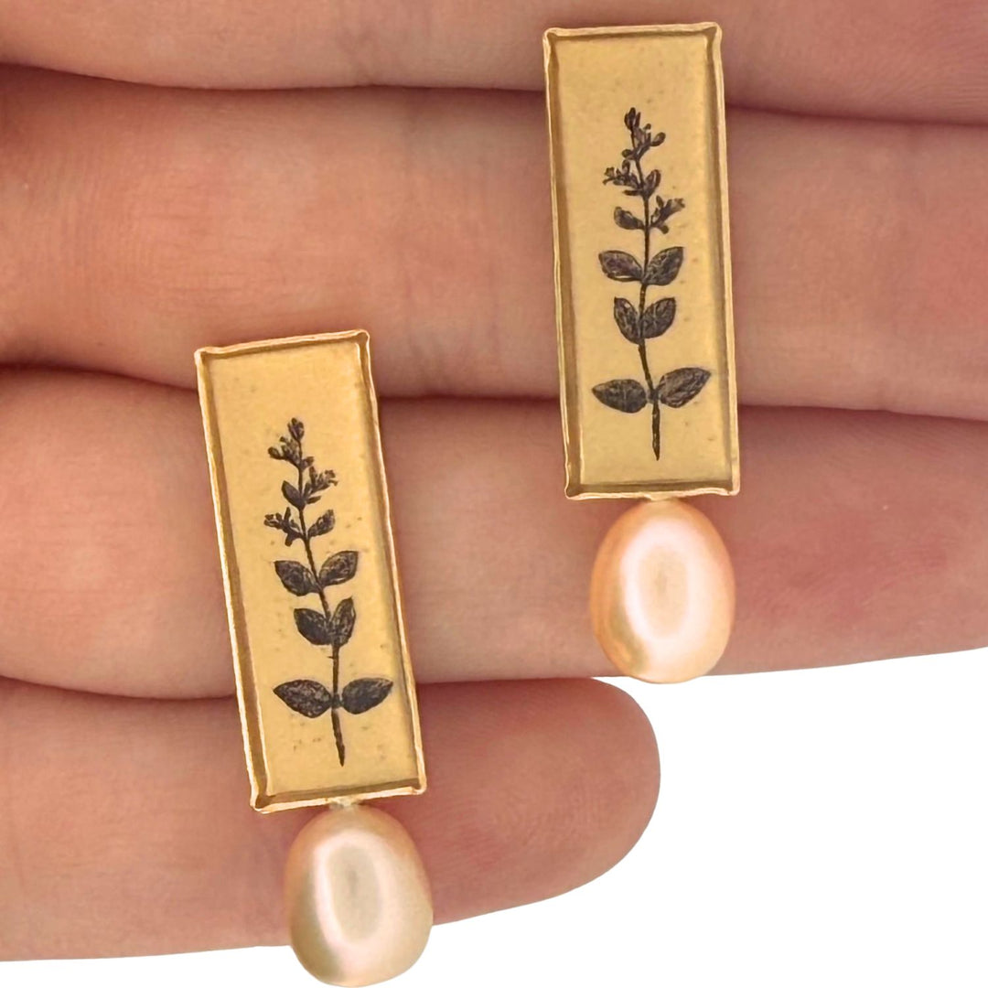 Long Pearl Stud with Leaves