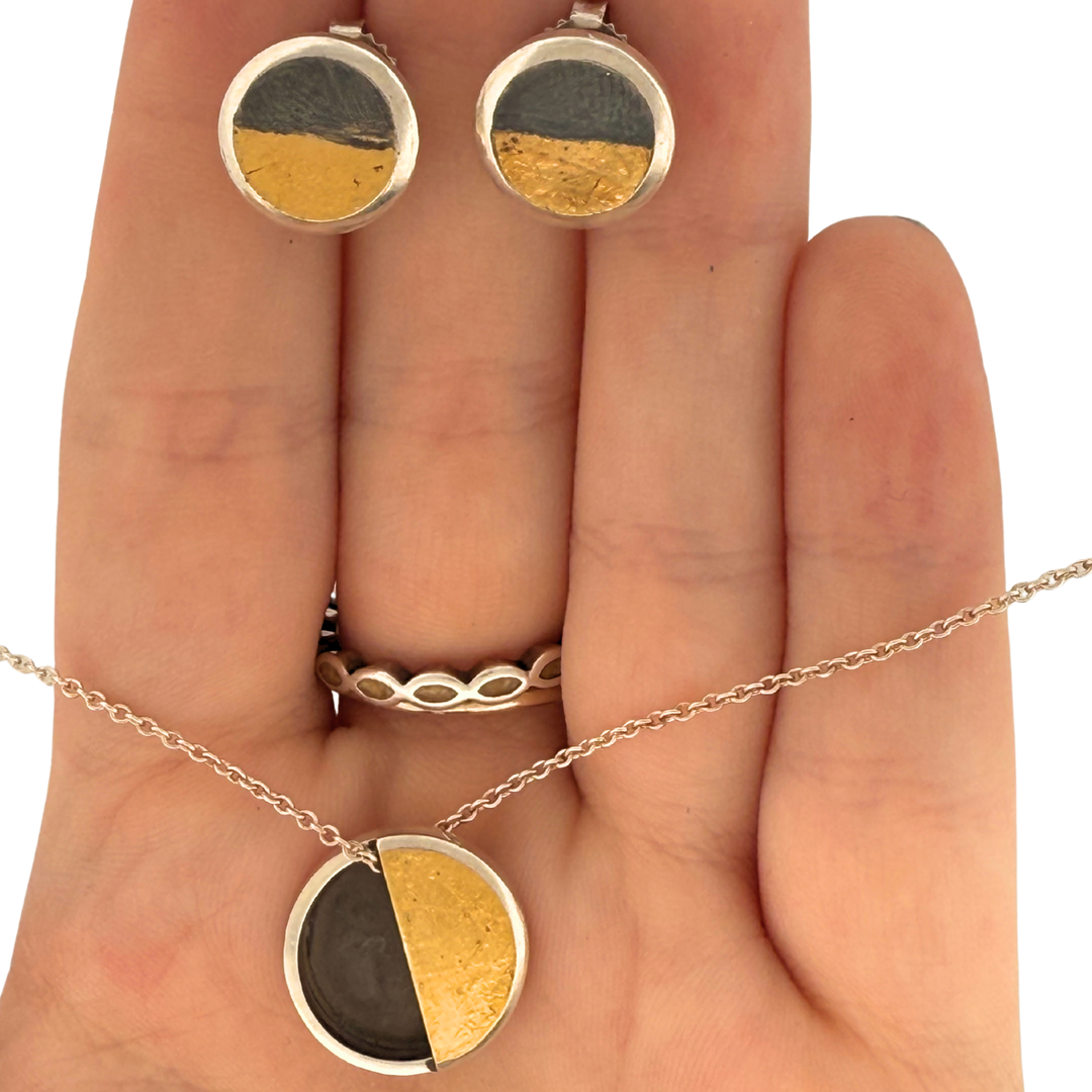 Eclipse Studs
