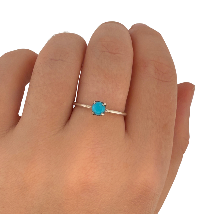 Single Stone Rings