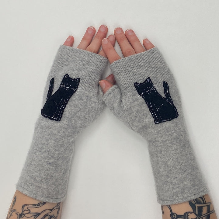 Fingerless Cashmere Gloves-Cat