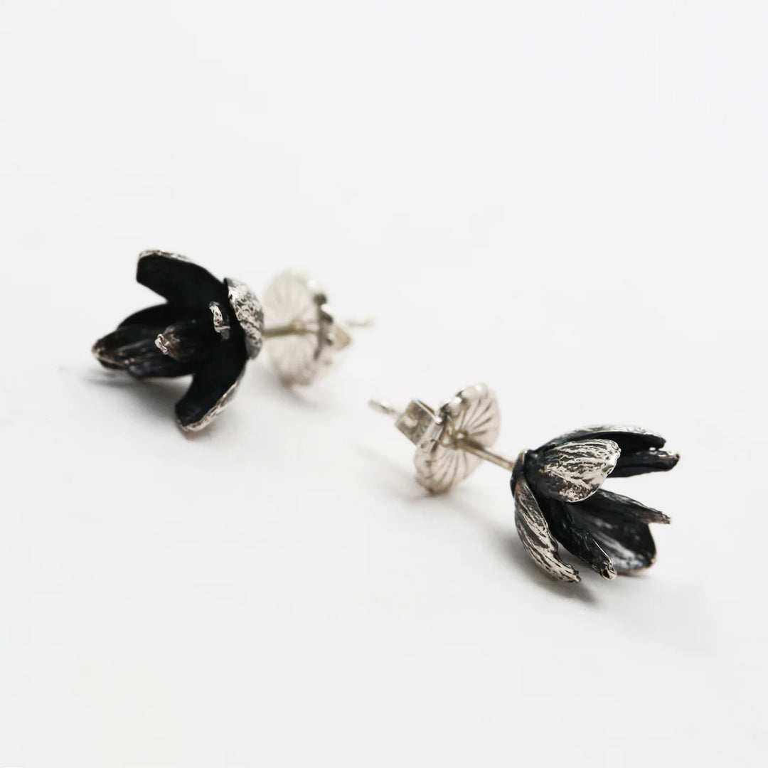 Patina Cedar Flowers Stud Earrings