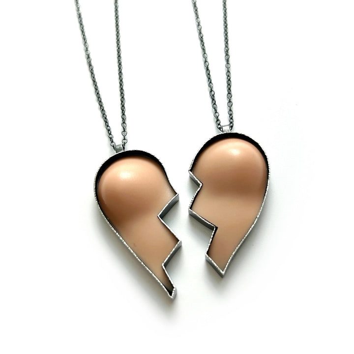 Breast Friends Necklace Set