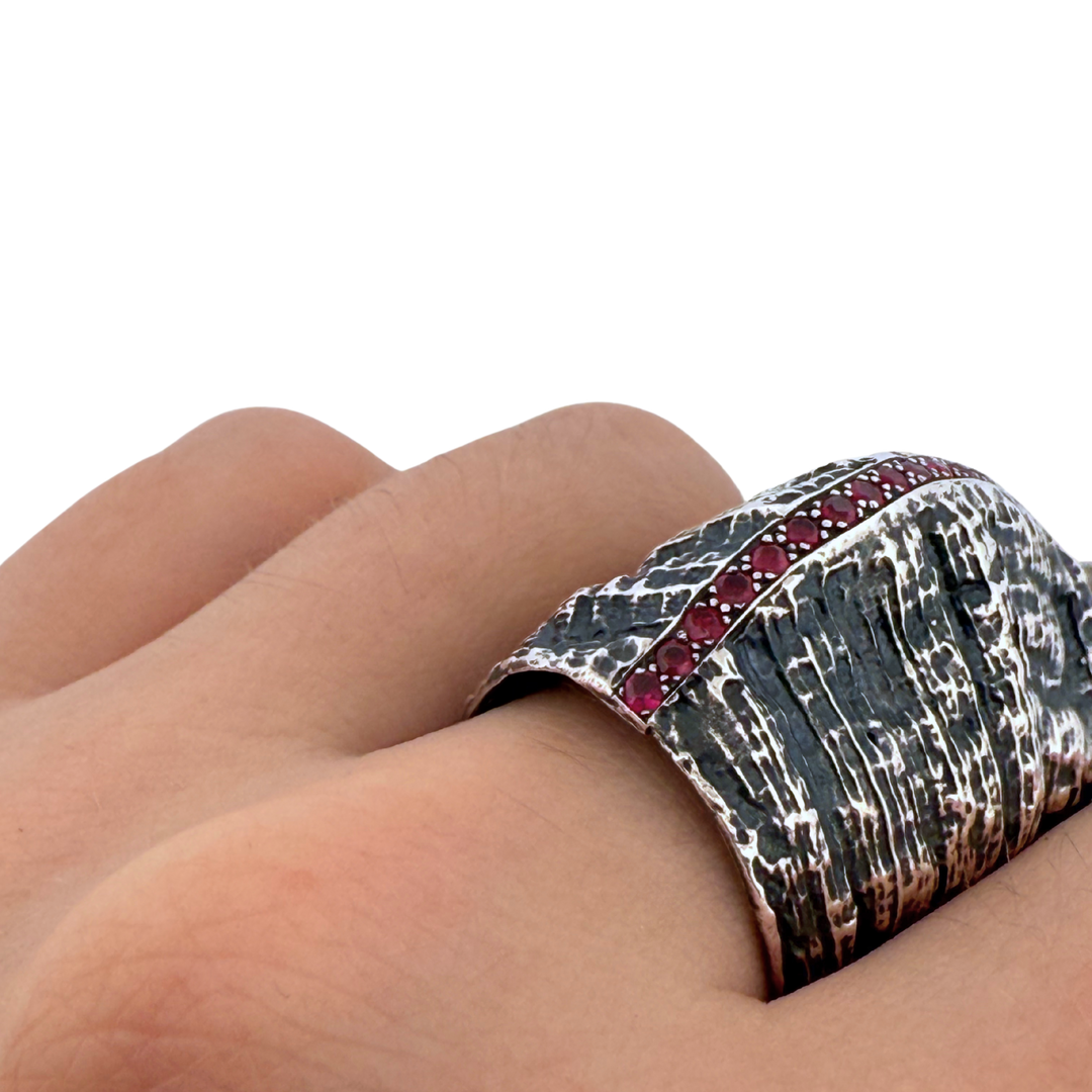 Ruby Banana Flower Armardillo Ring