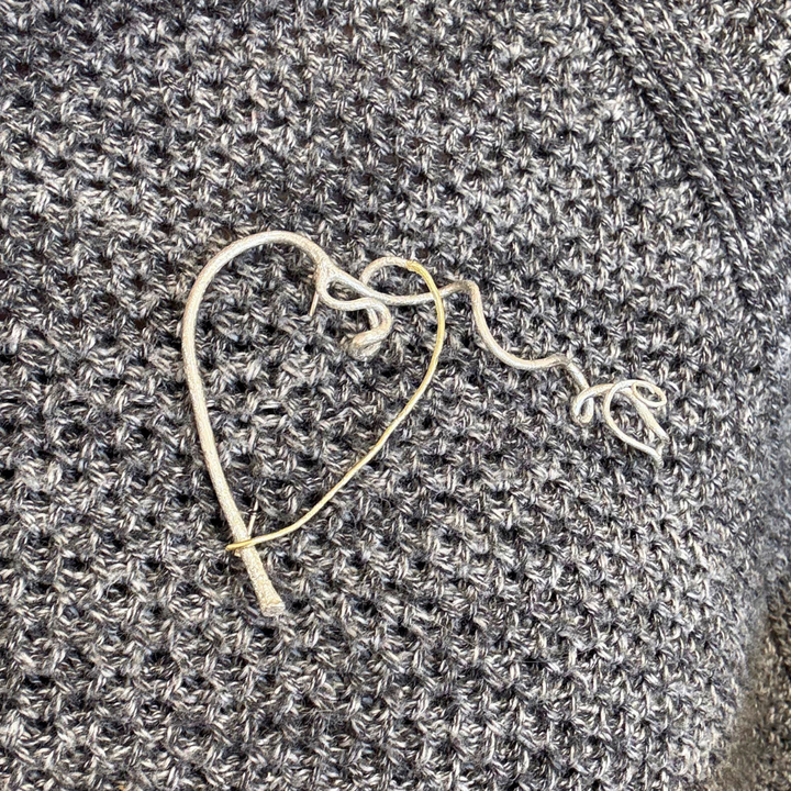 Tendril Heart Brooch