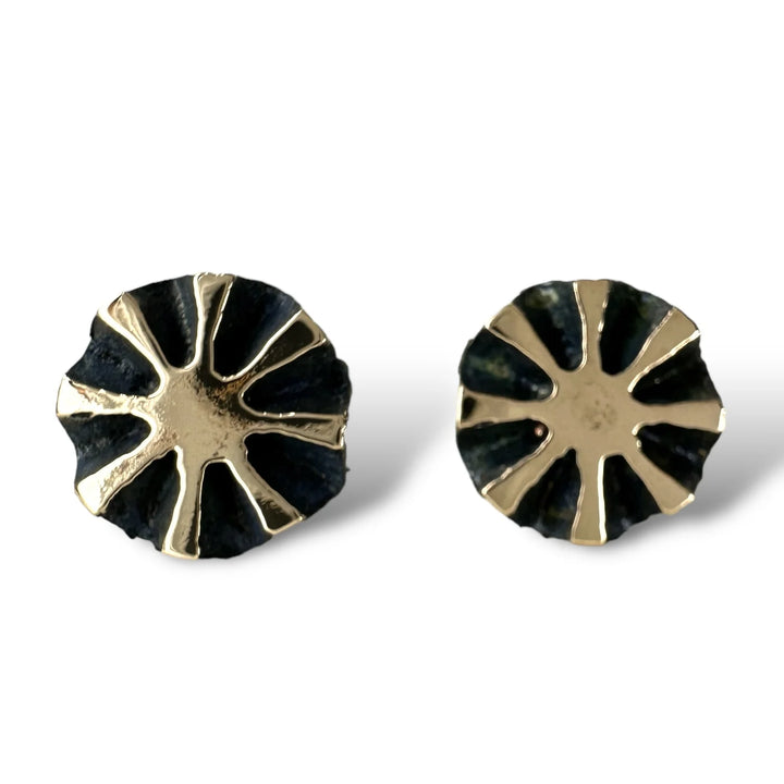 Warm Pinecone Sun Stud Earrings