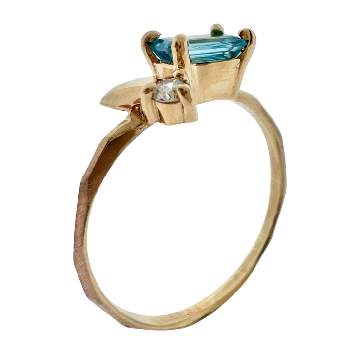 Blooming Zircon ring