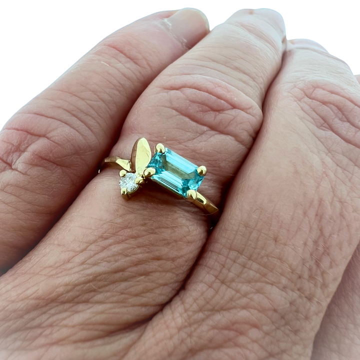 Blooming Zircon ring