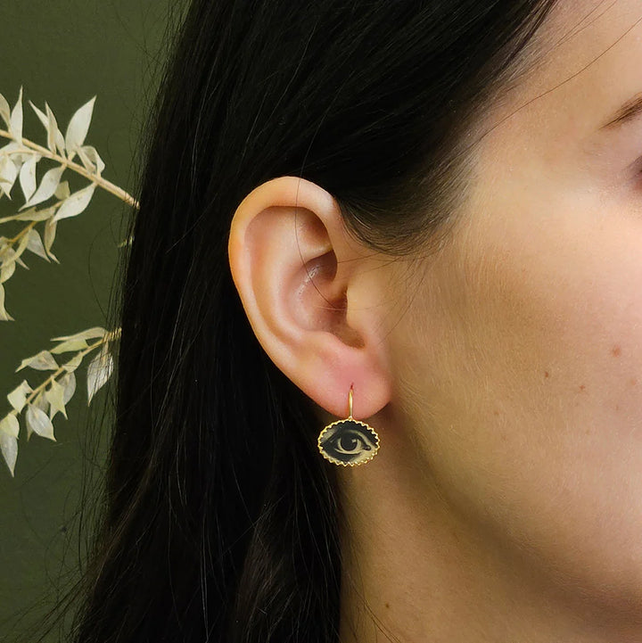 Victoria Lover's Eye Earhangers